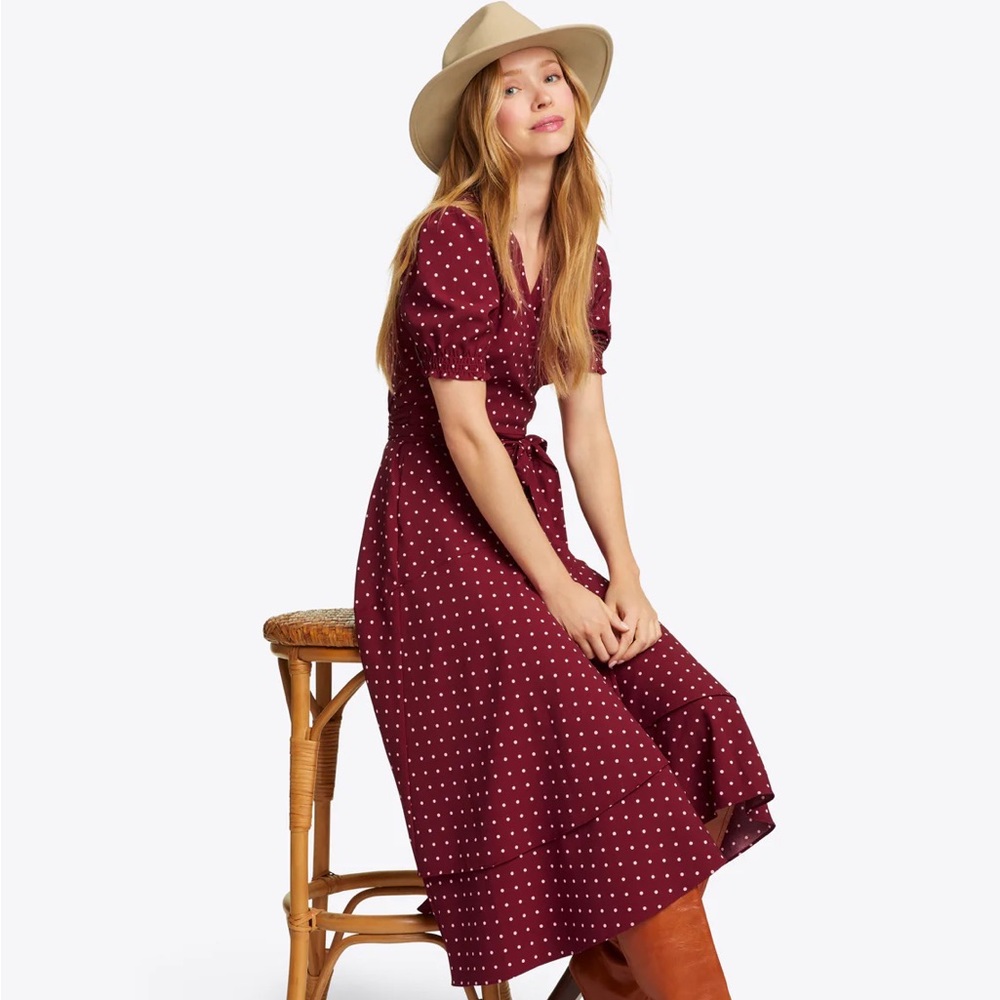 NWT Draper James Naomi wrap dress in merlot size 2. Still full price on website.